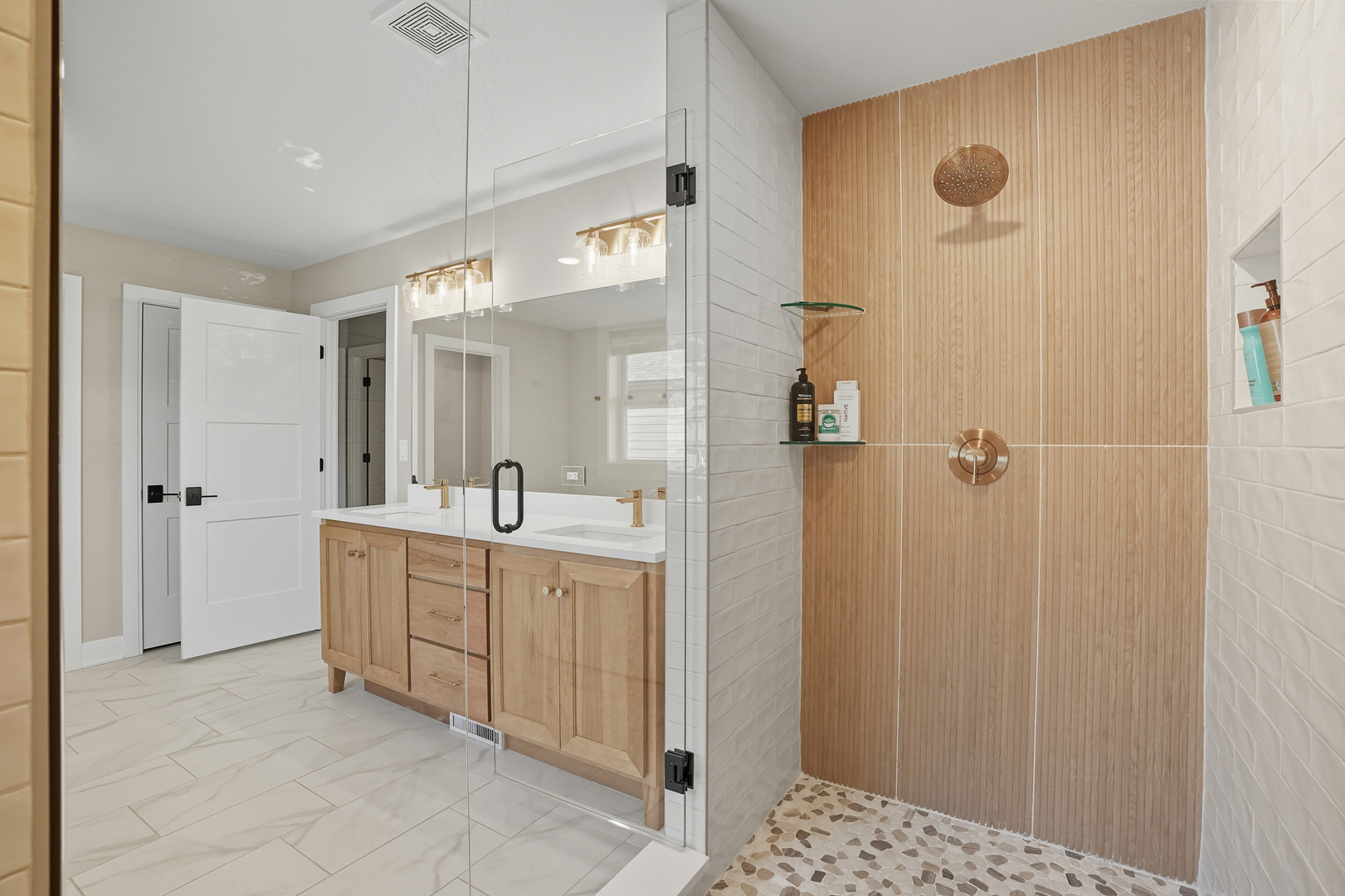 23039 Lakeview Estates Boulevard, Frankfort, IL 60423