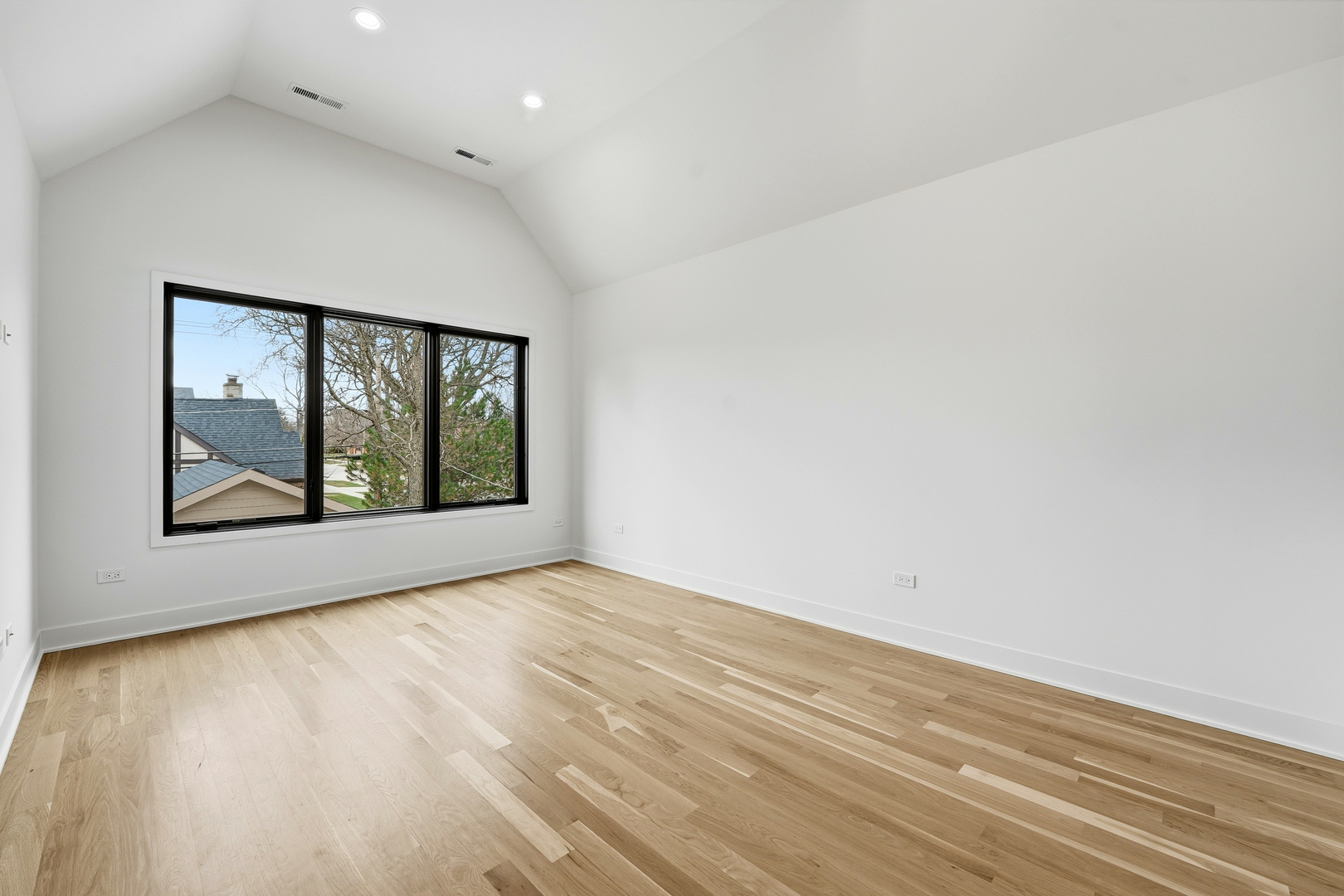 944 Rosemary Terrace, Deerfield, IL 60015