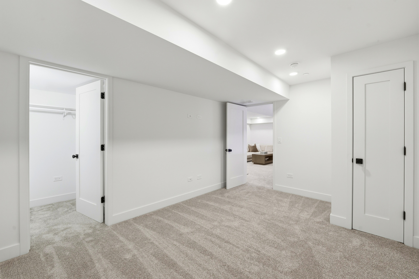 944 Rosemary Terrace, Deerfield, IL 60015