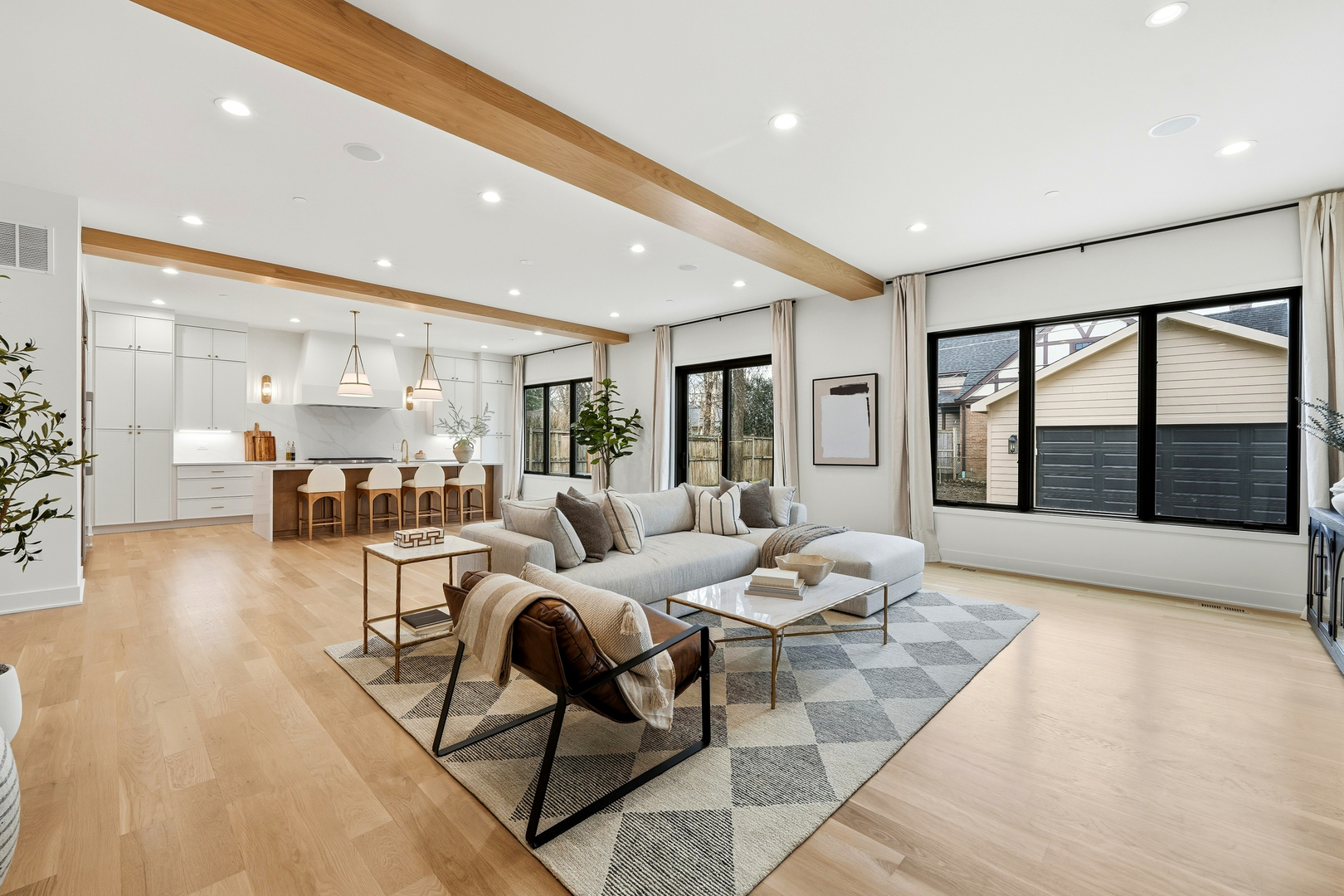 944 Rosemary Terrace, Deerfield, IL 60015