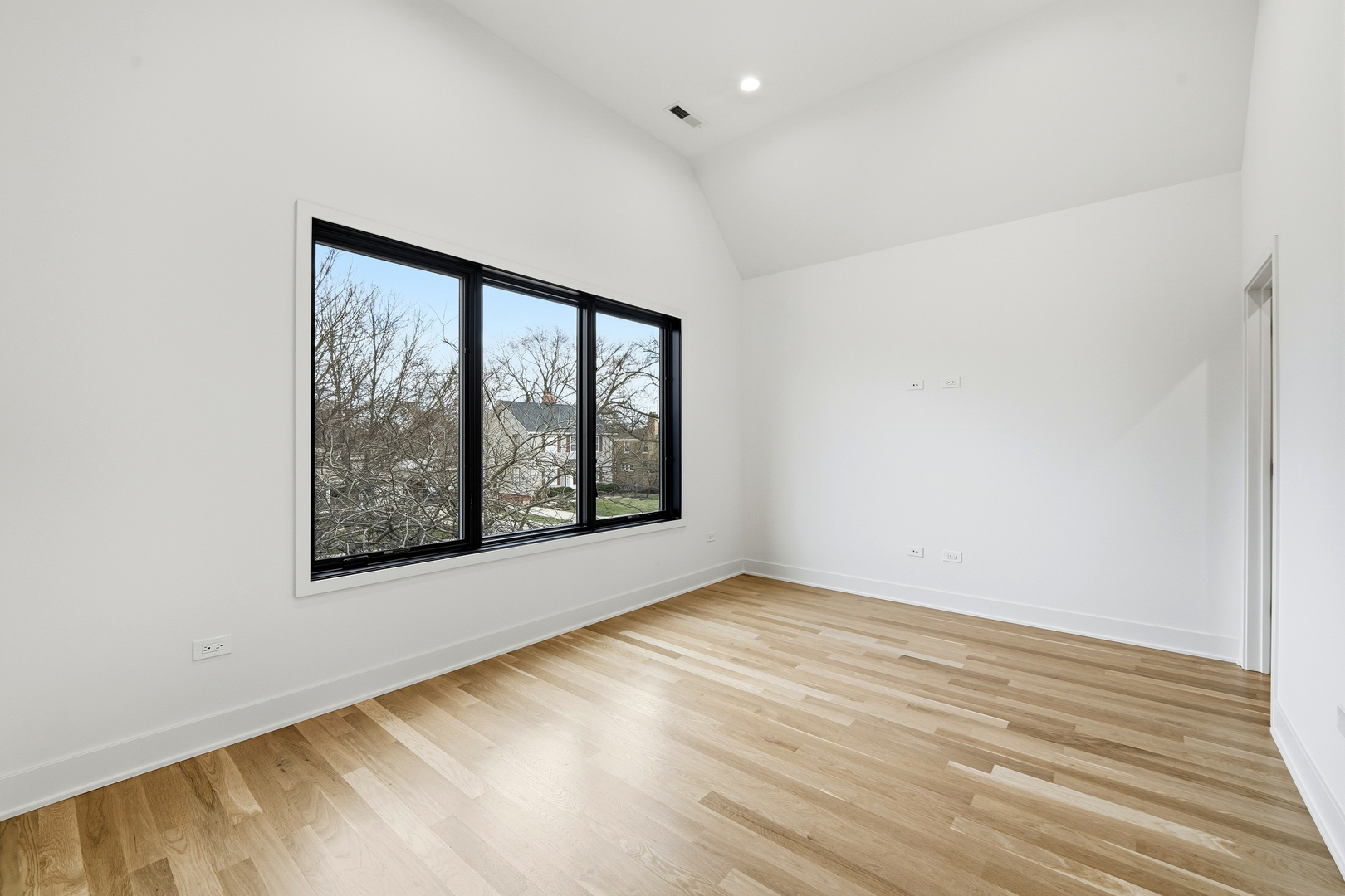 944 Rosemary Terrace, Deerfield, IL 60015