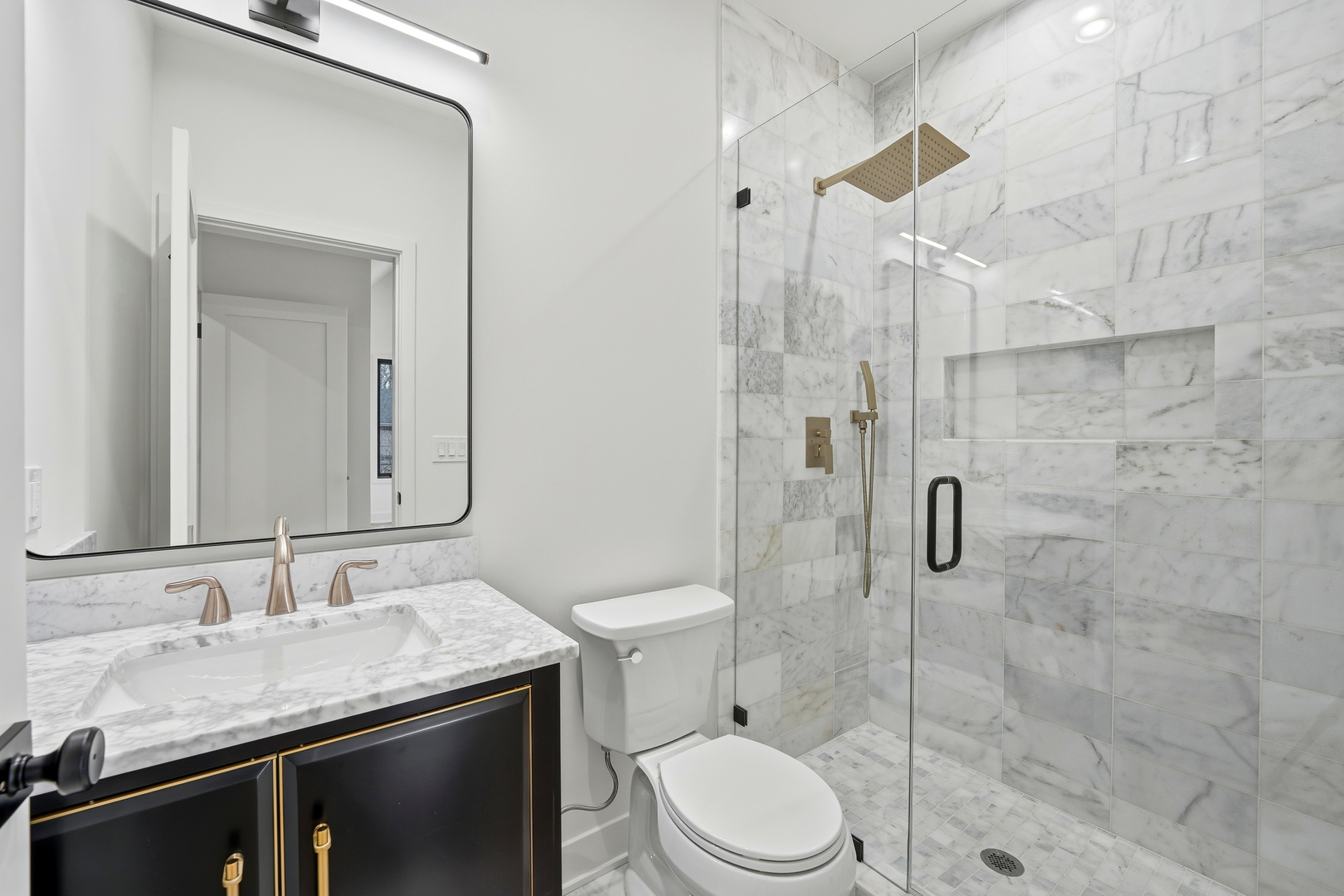 944 Rosemary Terrace, Deerfield, IL 60015