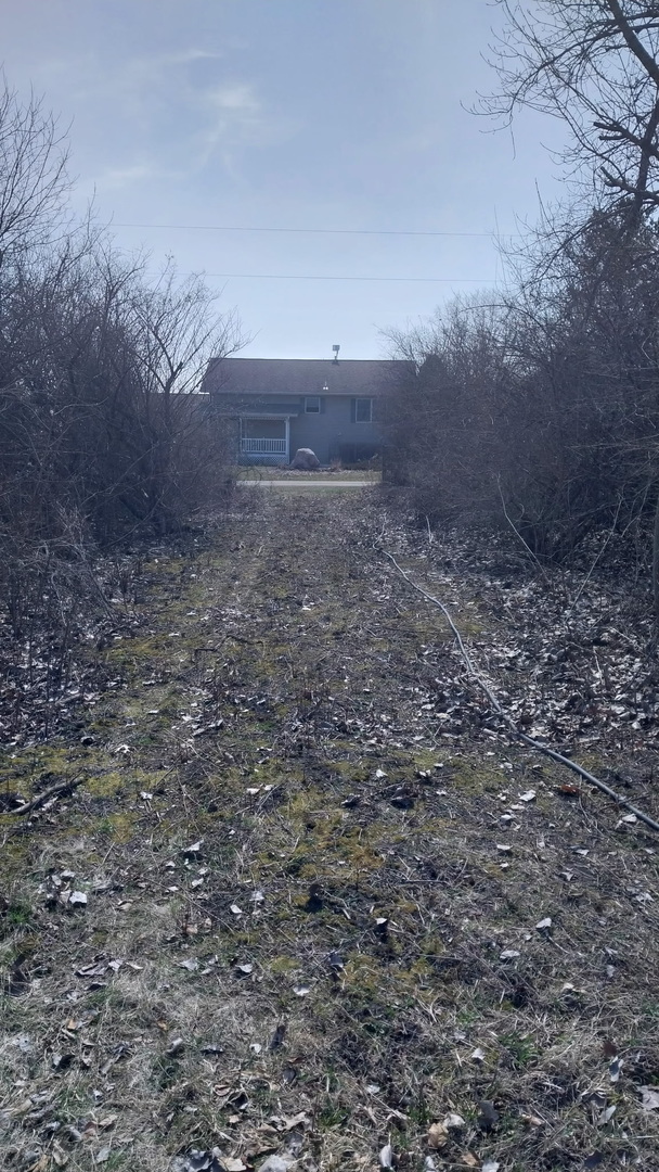 8702 Regnier Road, Hebron, IL 60034