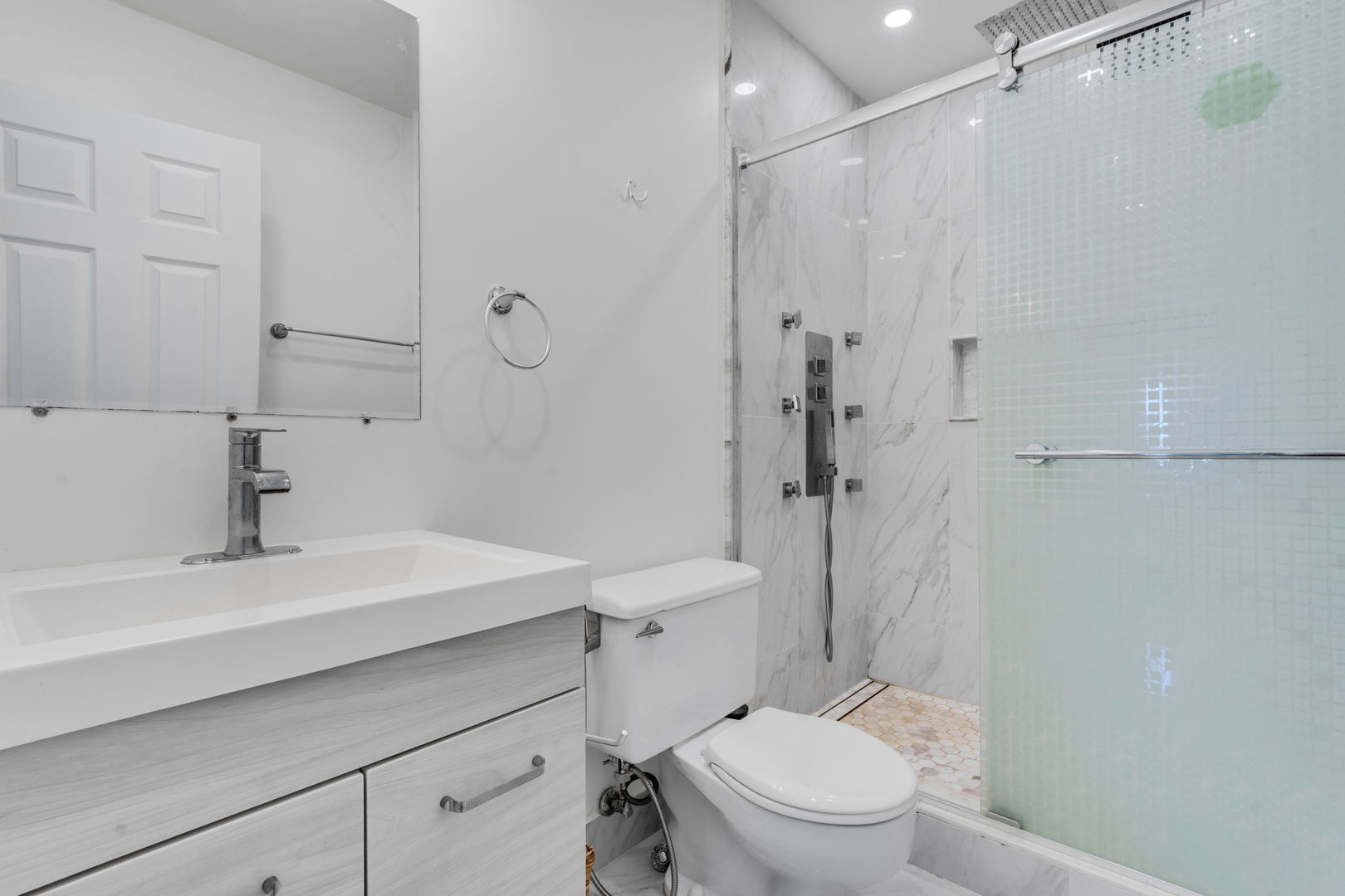 9820 S Pulaski Road #315, Oak Lawn, IL 60453