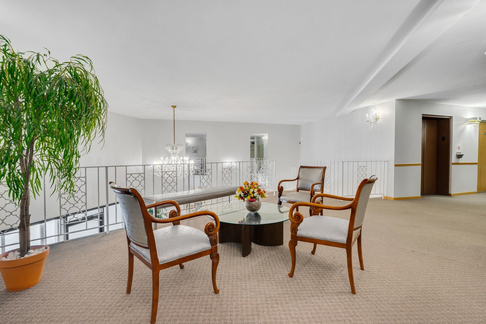 9820 S Pulaski Road #315, Oak Lawn, IL 60453