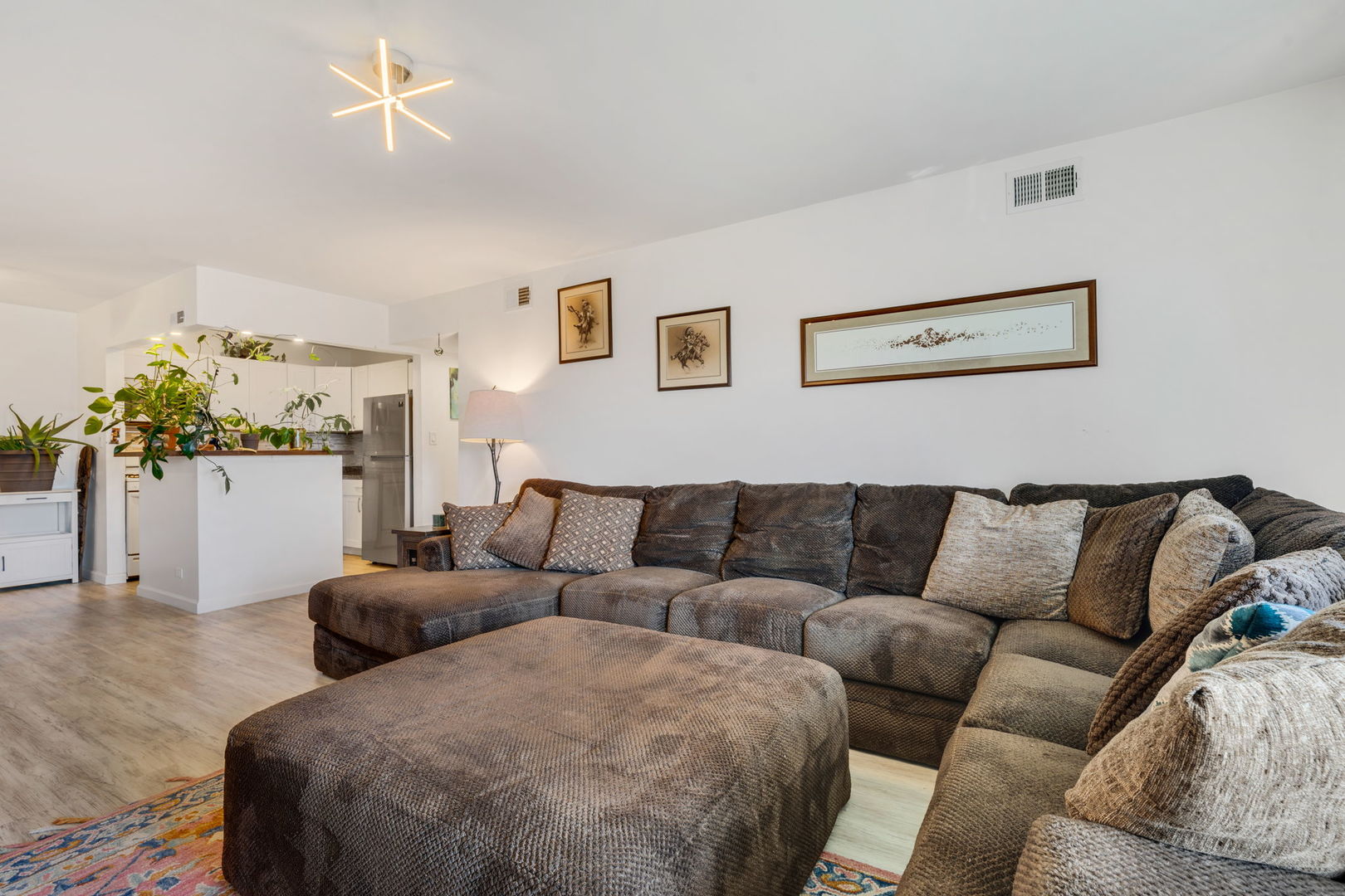 9820 S Pulaski Road #315, Oak Lawn, IL 60453