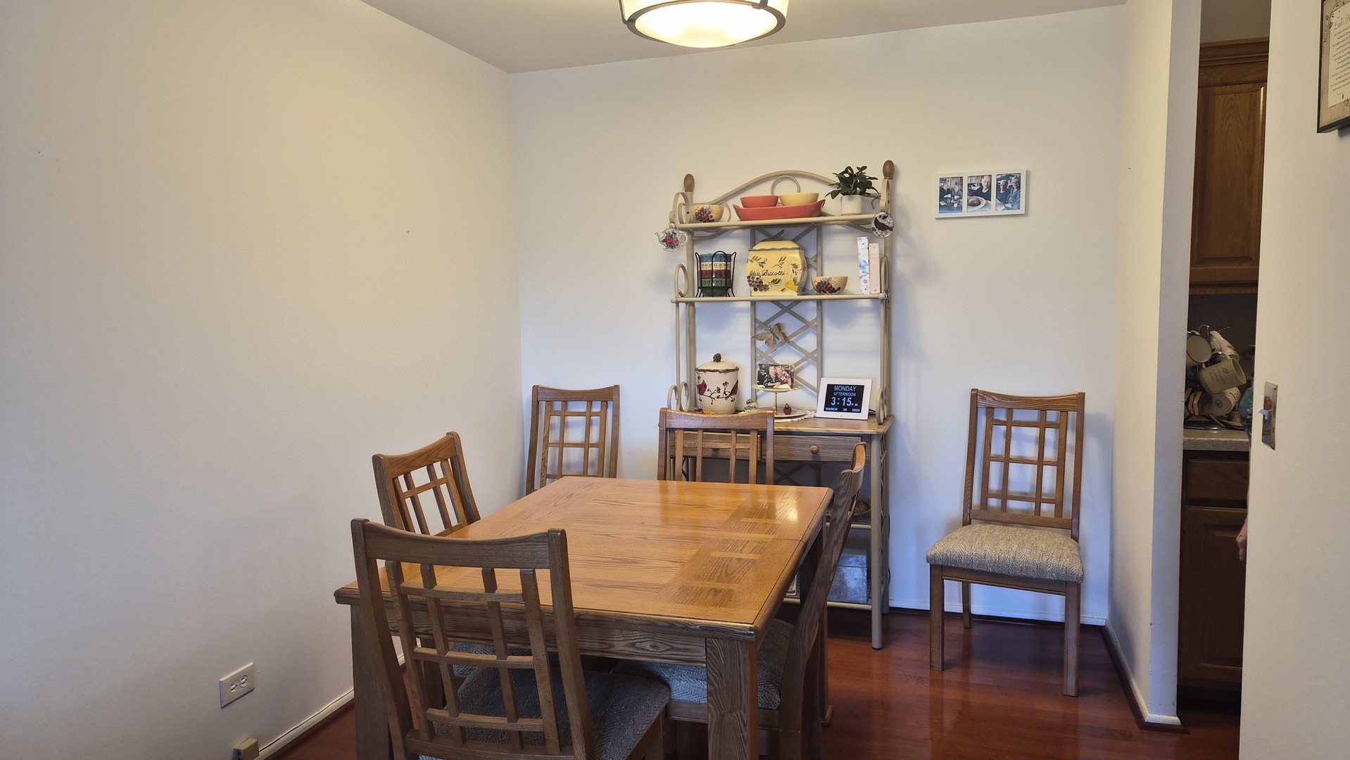 Elk Grove Village, IL 60007