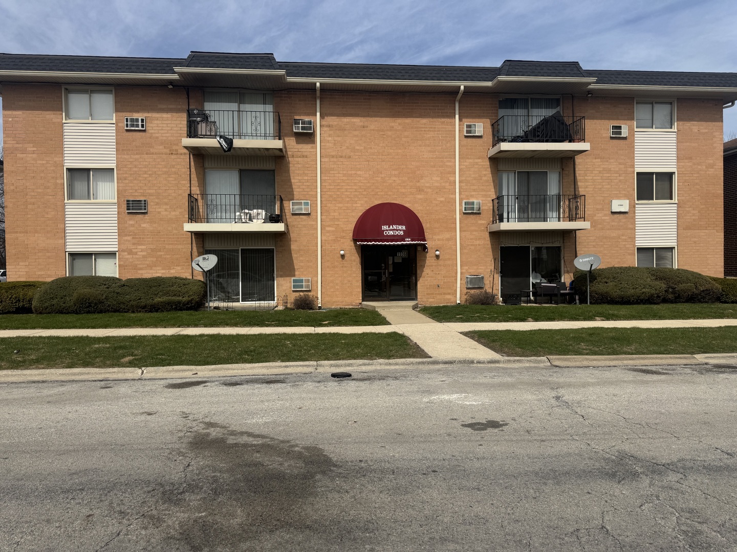 1936 W Canal Street #2N, Blue Island, IL 60406