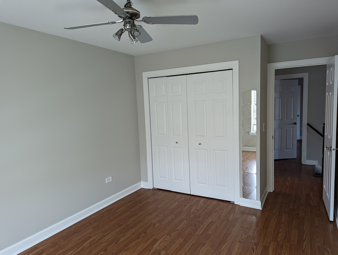 8122 160th Street, Tinley Park, IL 60477