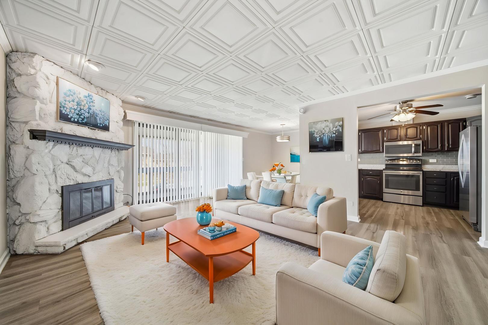 15700 86th Avenue #104, Orland Park, IL 60462