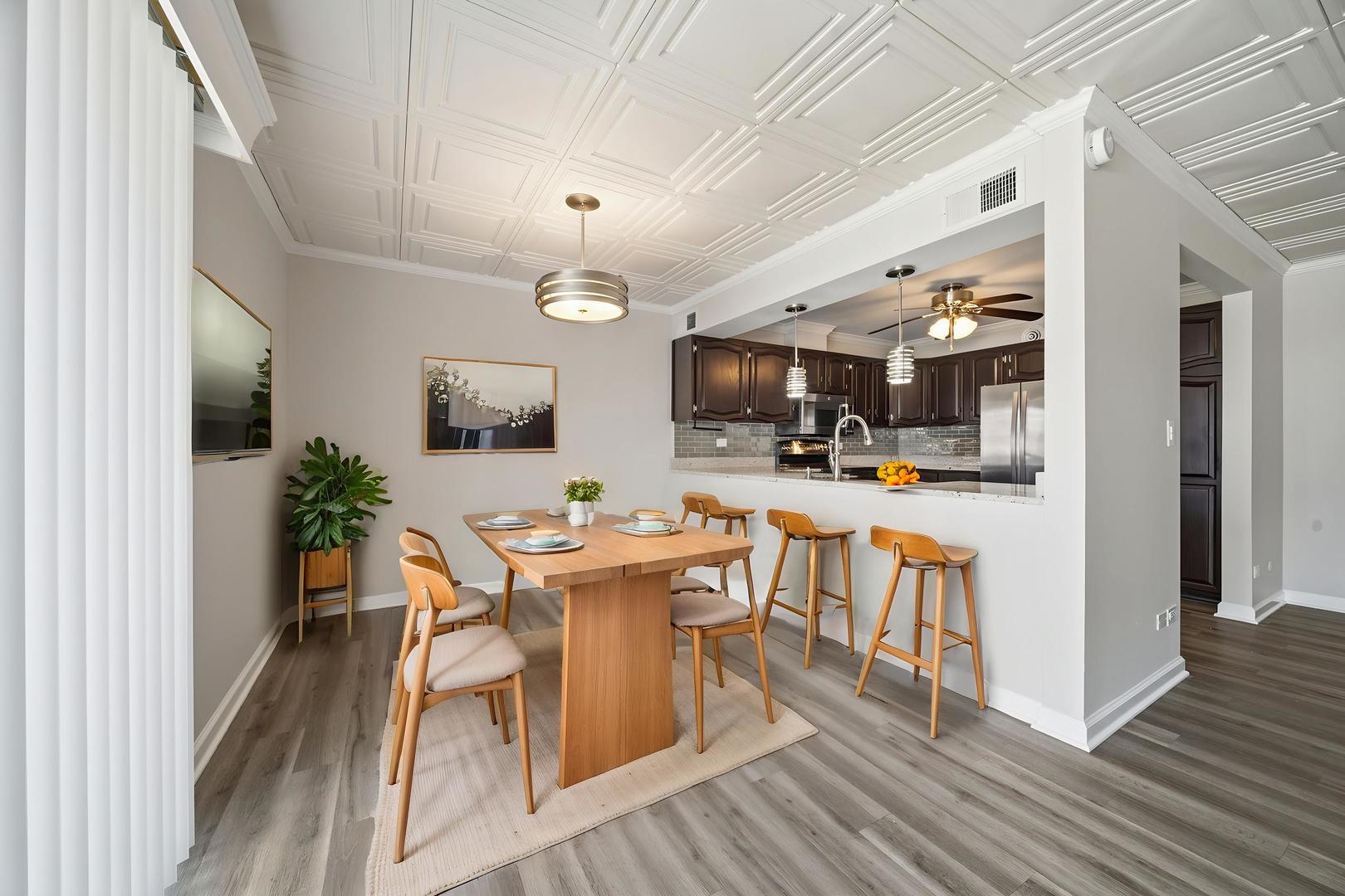 15700 86th Avenue #104, Orland Park, IL 60462