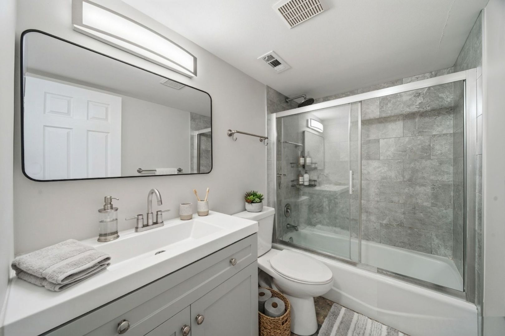 15700 86th Avenue #104, Orland Park, IL 60462