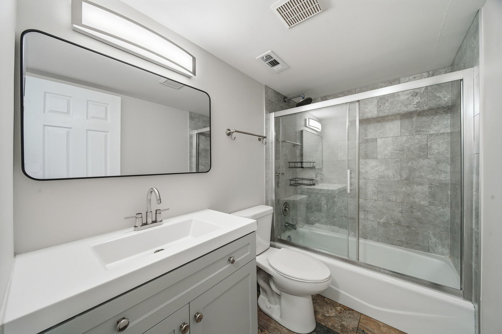 15700 86th Avenue #104, Orland Park, IL 60462