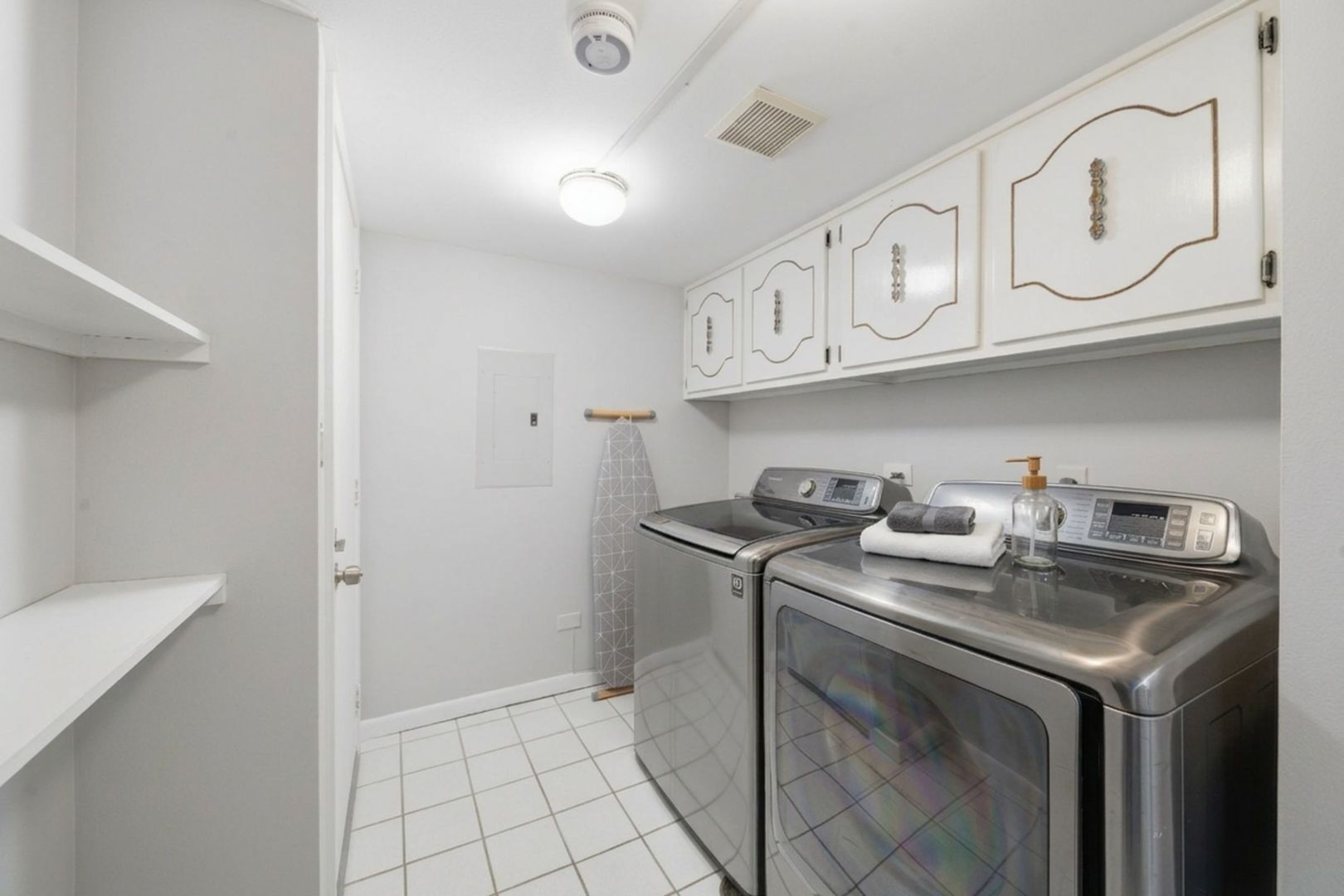 15700 86th Avenue #104, Orland Park, IL 60462