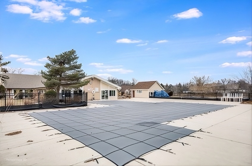 15700 86th Avenue #104, Orland Park, IL 60462