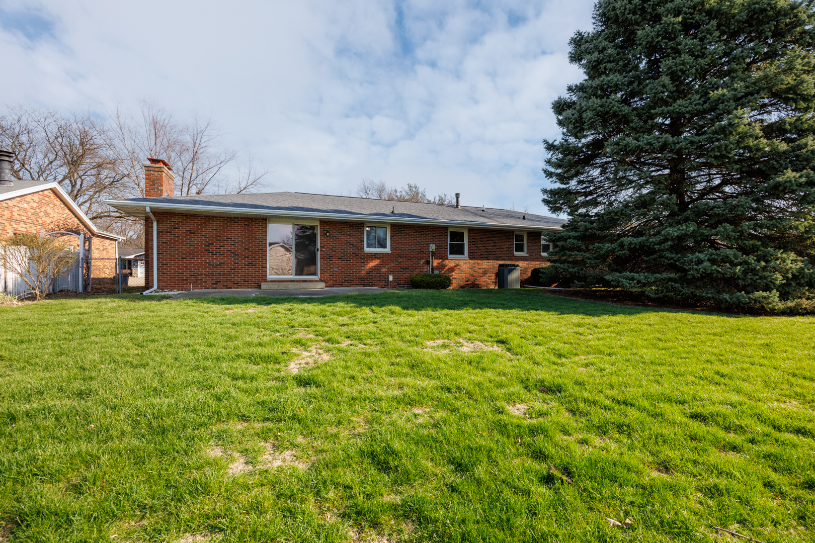 2805 Coventry Court, Bloomington, IL 61704