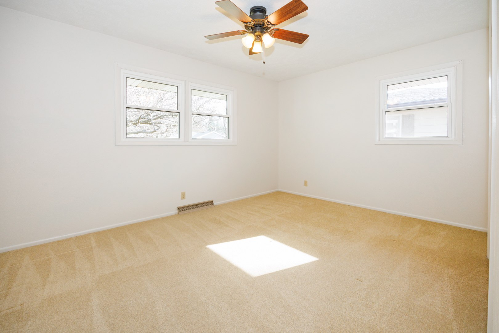 2805 Coventry Court, Bloomington, IL 61704