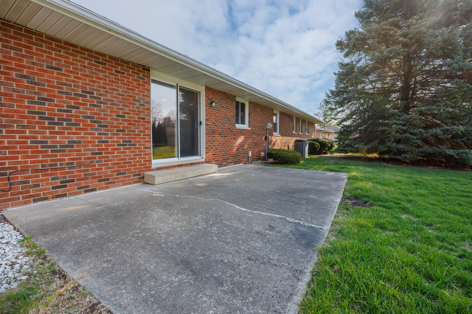 2805 Coventry Court, Bloomington, IL 61704