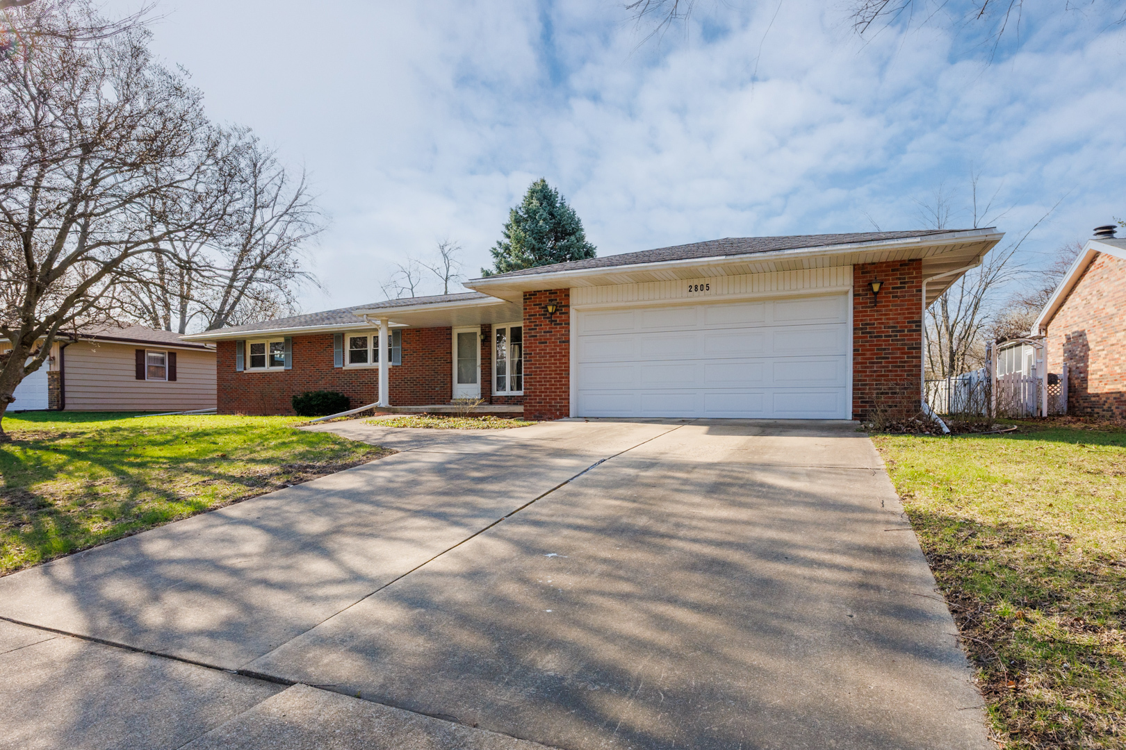 2805 Coventry Court, Bloomington, IL 61704