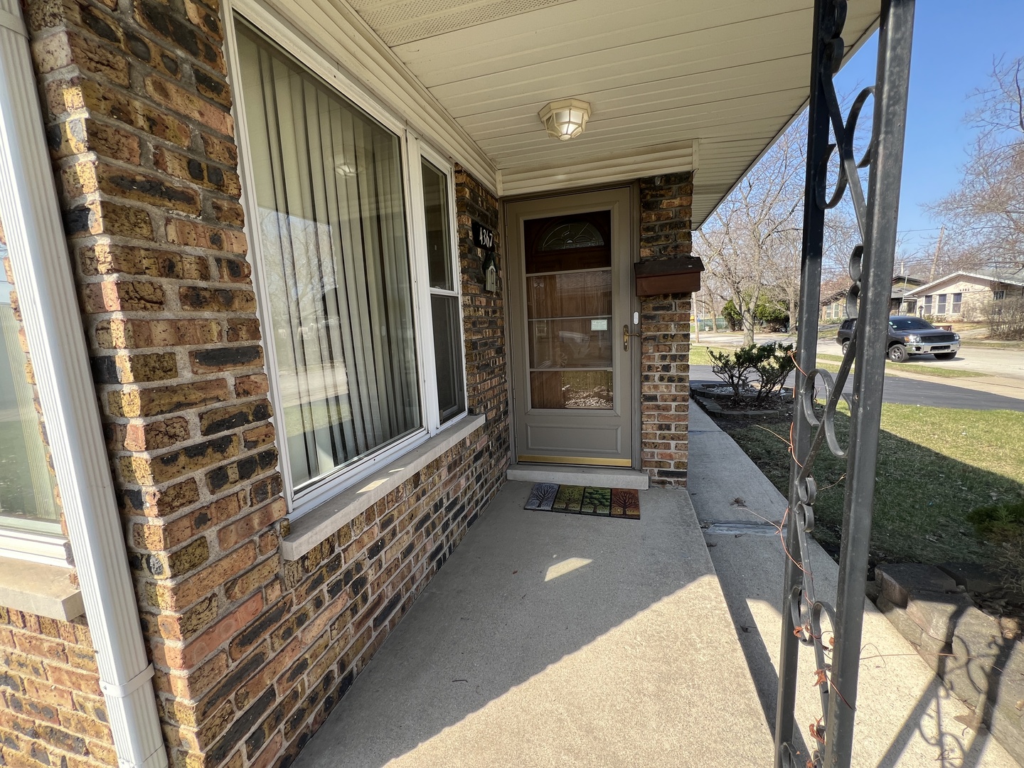 4367 Henry Street, Oak Forest, IL 60452