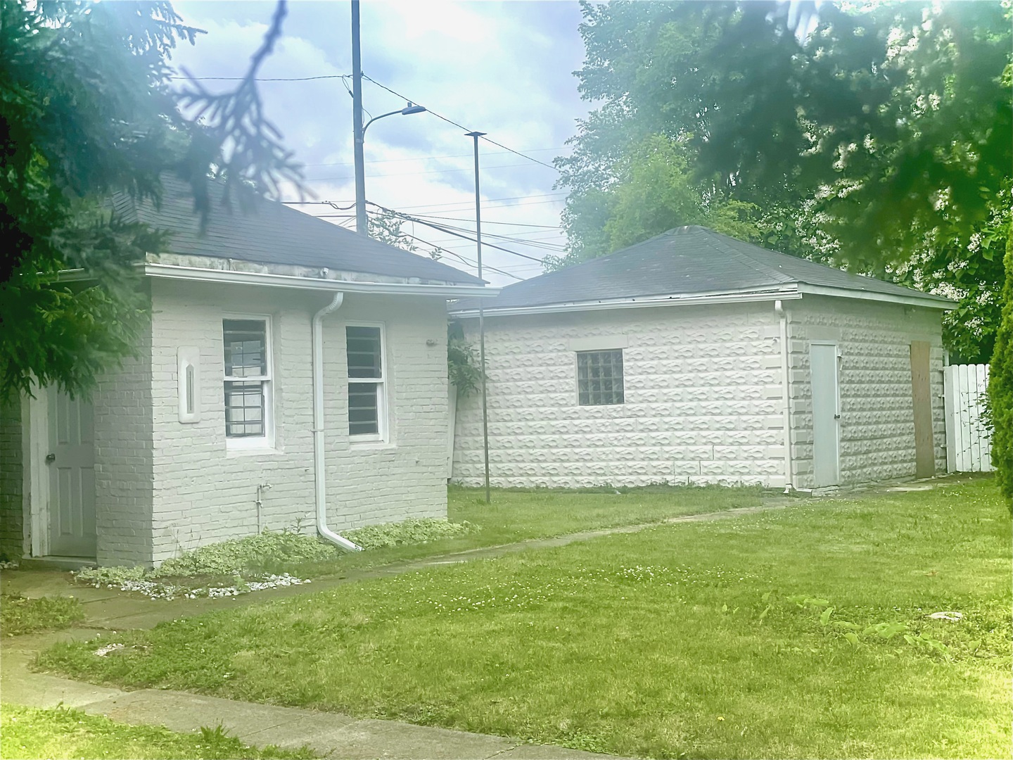 72 E 136th Street, Riverdale, IL 60827