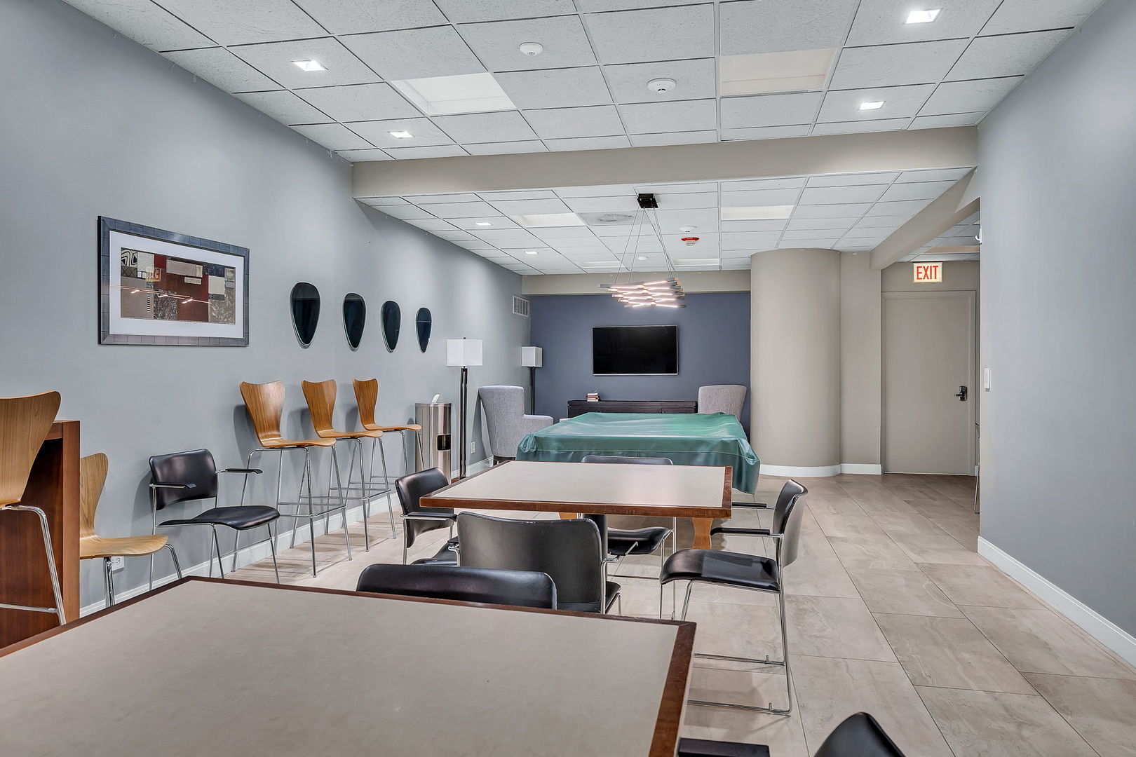 505 N Lake Shore Drive #2404, Chicago, IL 60611