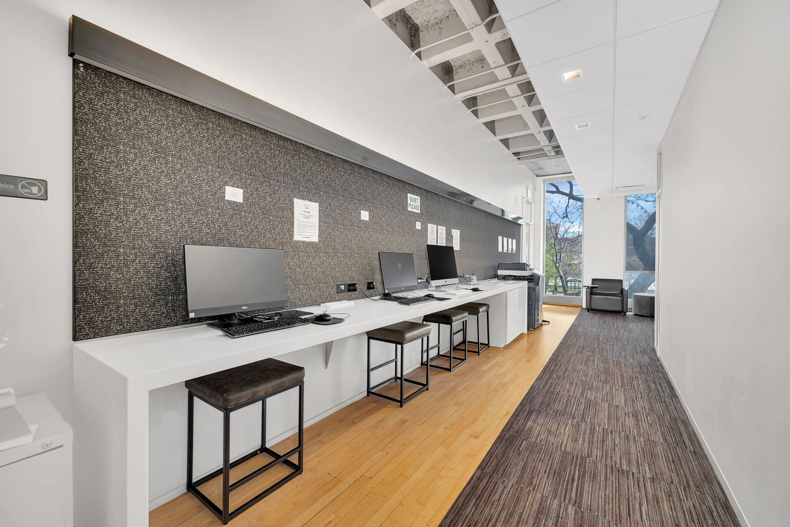 505 N Lake Shore Drive #2404, Chicago, IL 60611