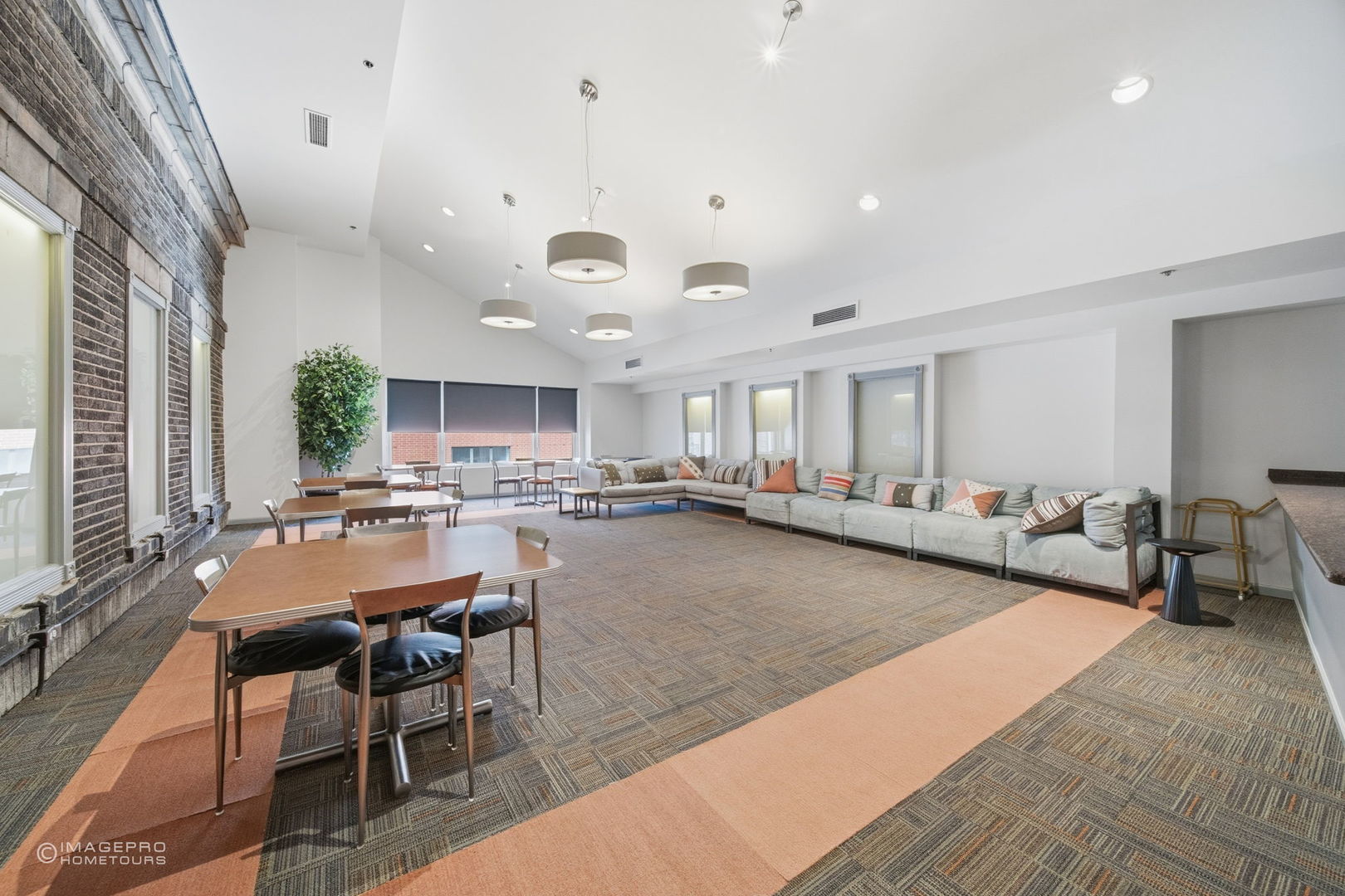 40 E 9TH Street #712, Chicago, IL 60605