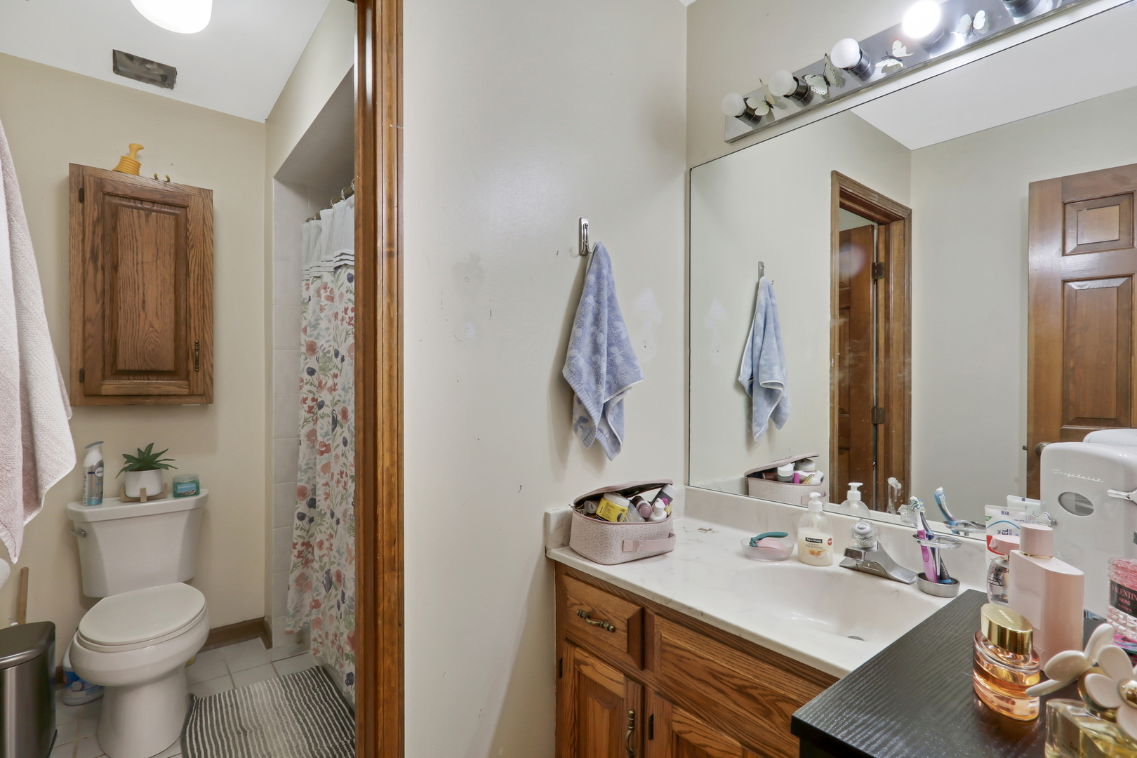 3947 Blackstone Avenue, Gurnee, IL 60031