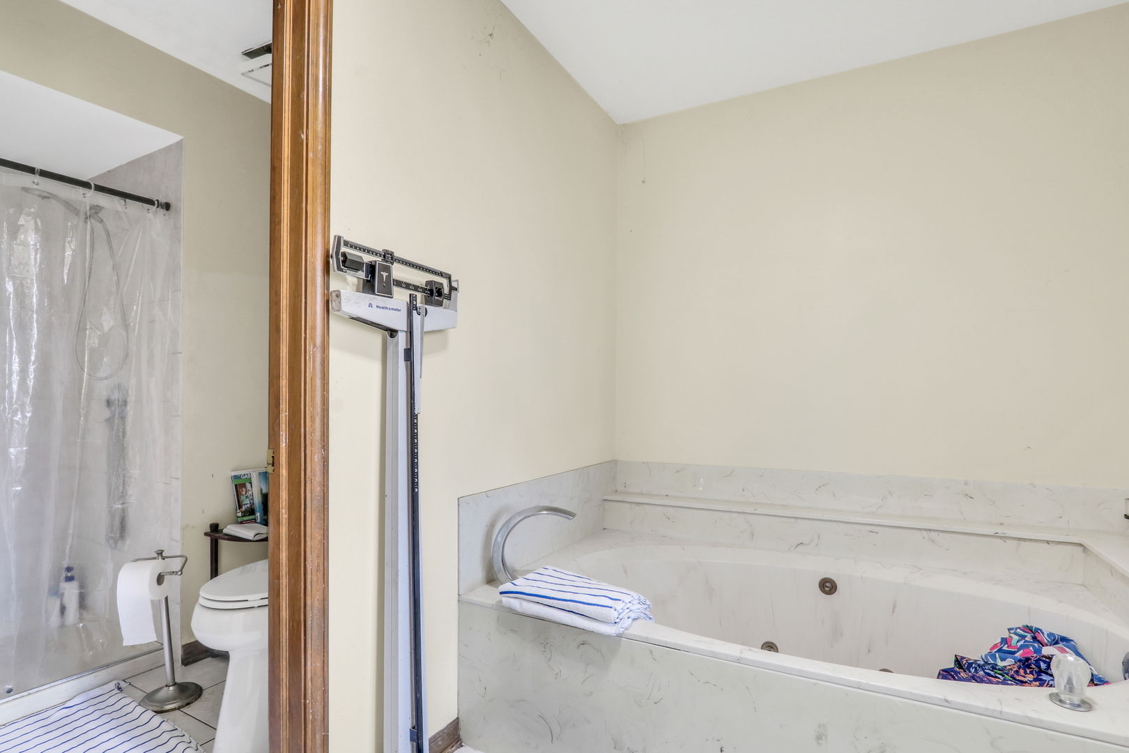 3947 Blackstone Avenue, Gurnee, IL 60031