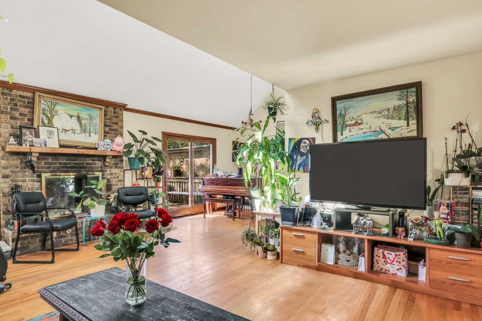 3947 Blackstone Avenue, Gurnee, IL 60031