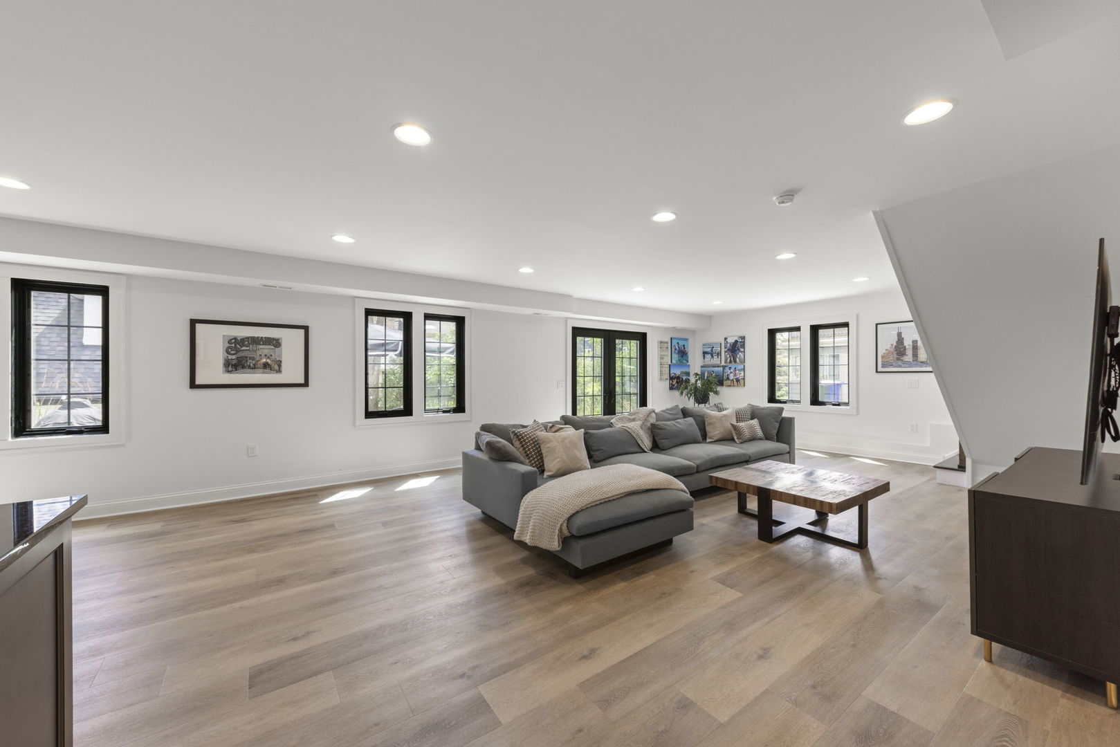 639 N Park Boulevard, Glen Ellyn, IL 60137