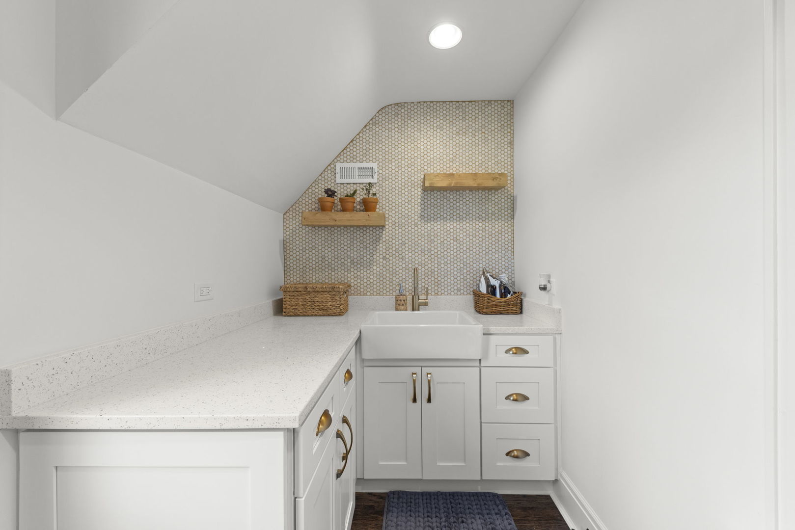 639 N Park Boulevard, Glen Ellyn, IL 60137