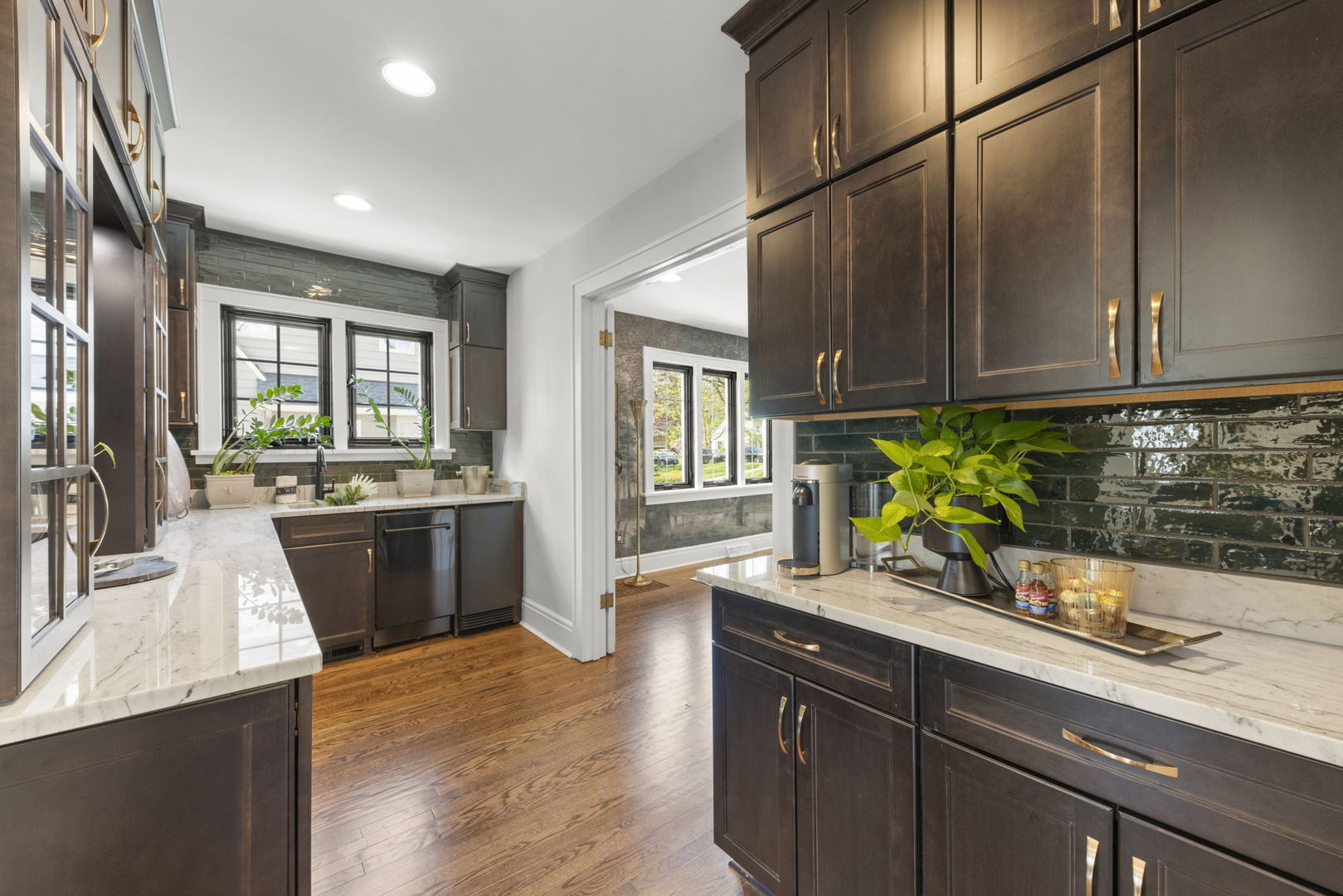 639 N Park Boulevard, Glen Ellyn, IL 60137