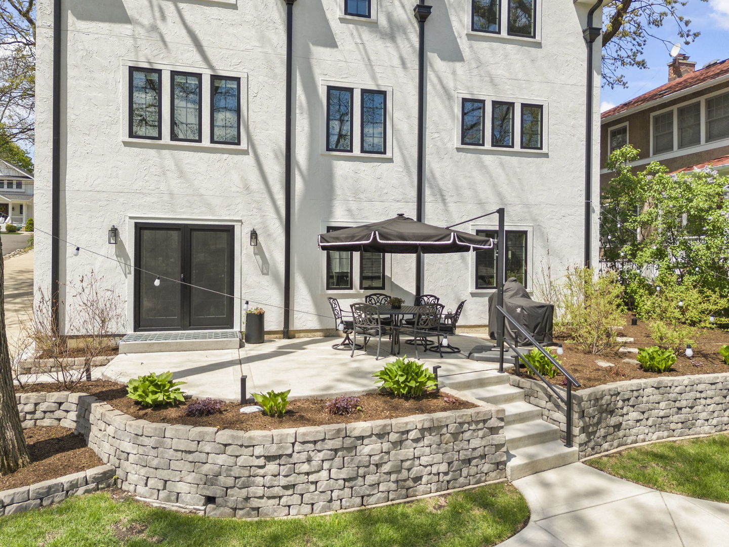 639 N Park Boulevard, Glen Ellyn, IL 60137