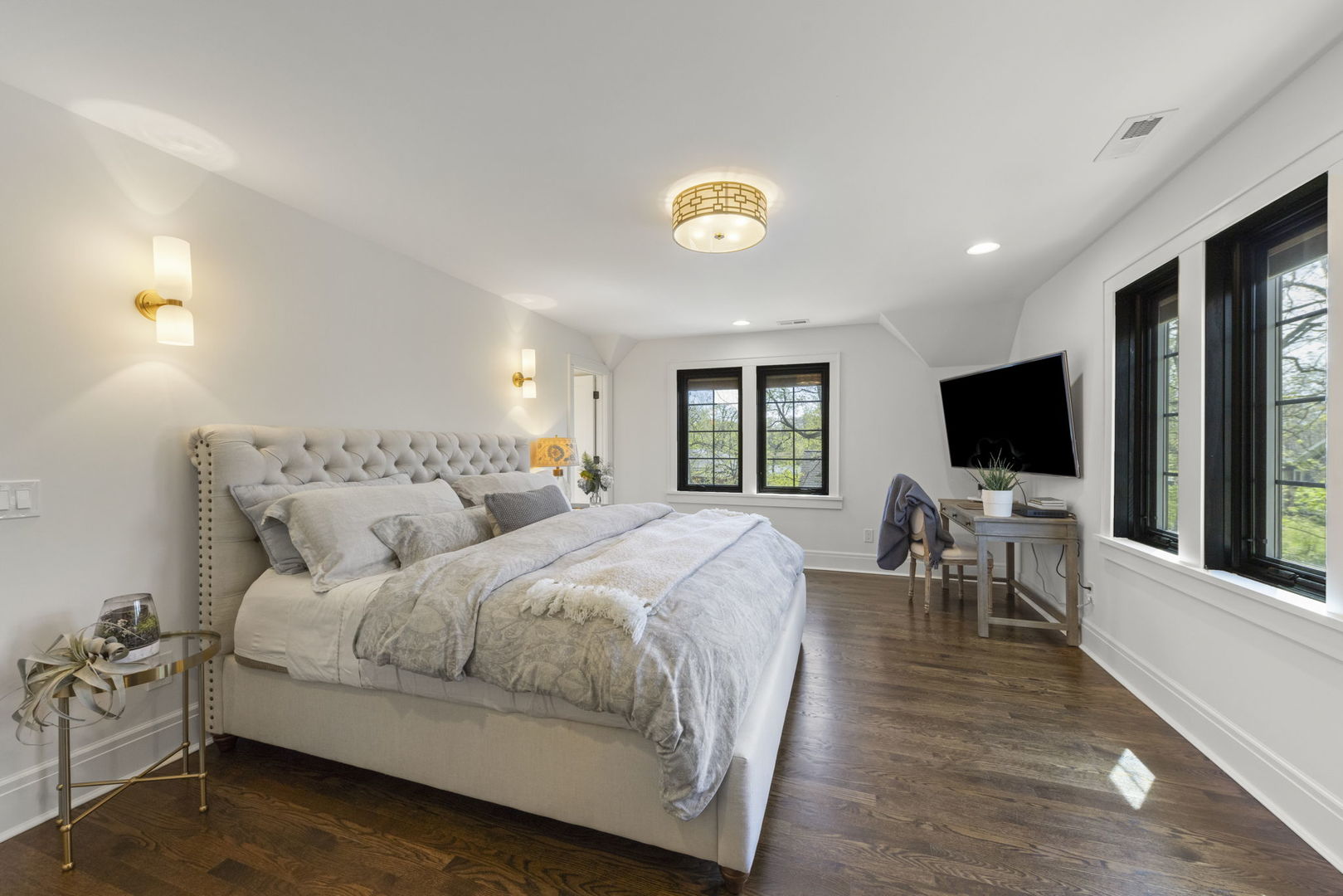 639 N Park Boulevard, Glen Ellyn, IL 60137