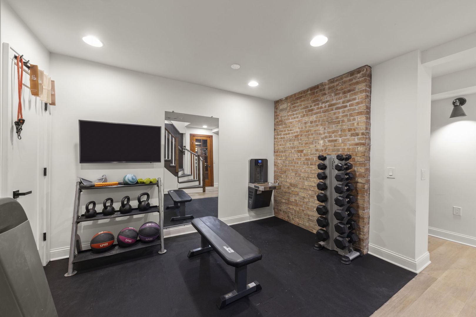 639 N Park Boulevard, Glen Ellyn, IL 60137