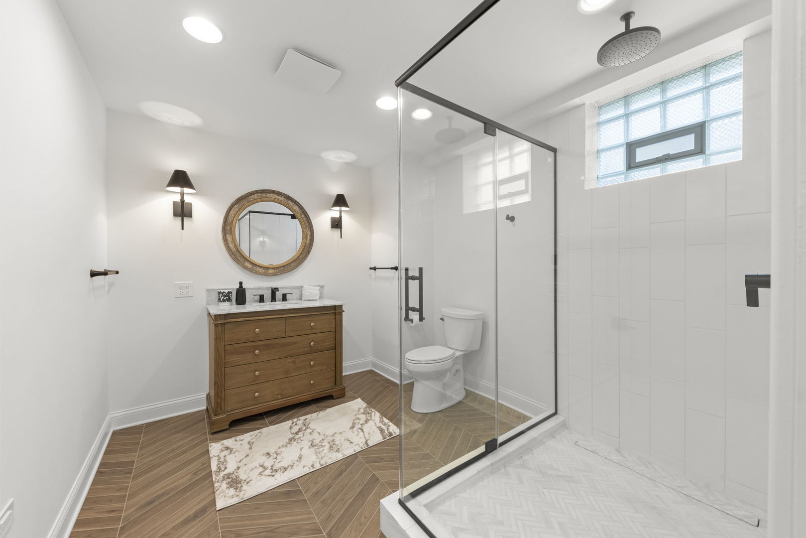 639 N Park Boulevard, Glen Ellyn, IL 60137