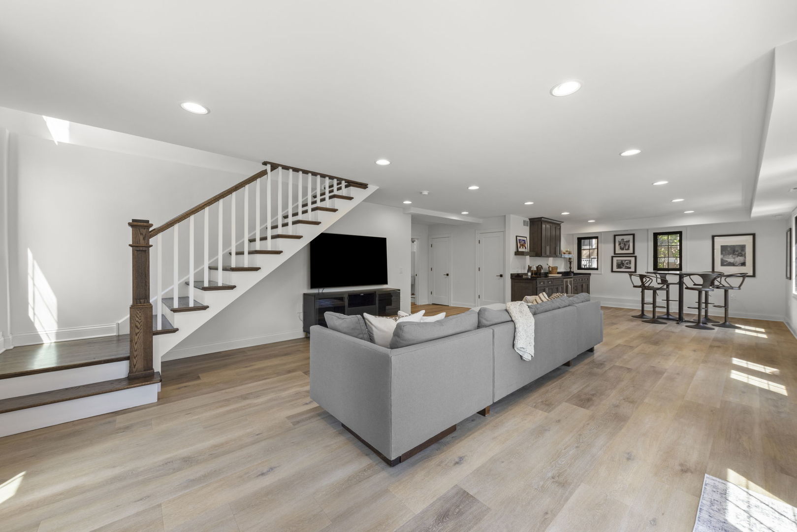 639 N Park Boulevard, Glen Ellyn, IL 60137