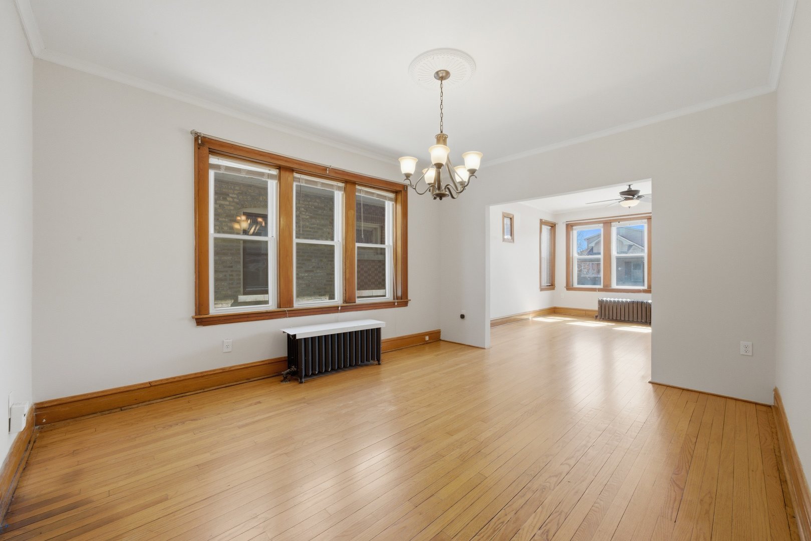 5418 W School Street, Chicago, IL 60641