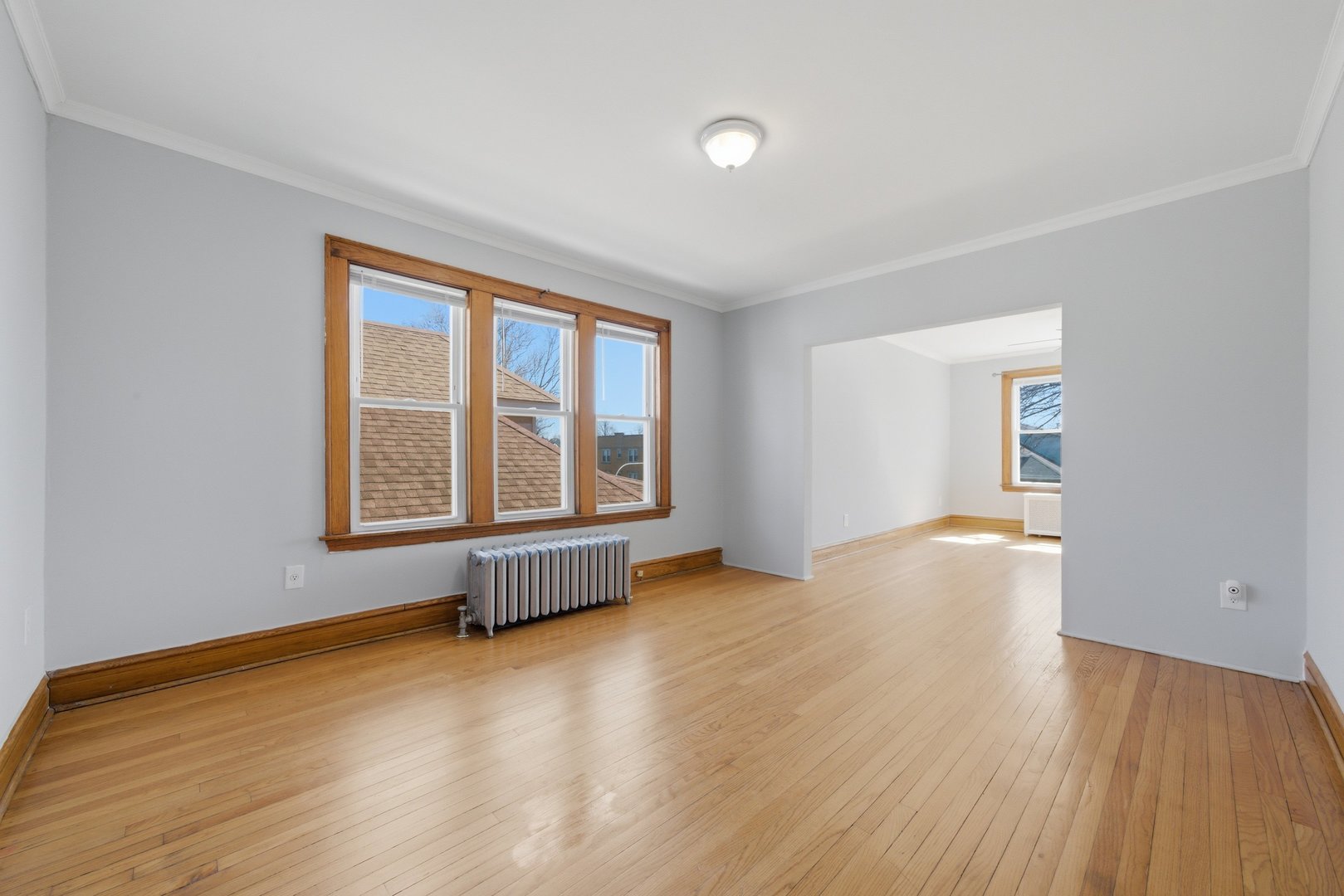 5418 W School Street, Chicago, IL 60641