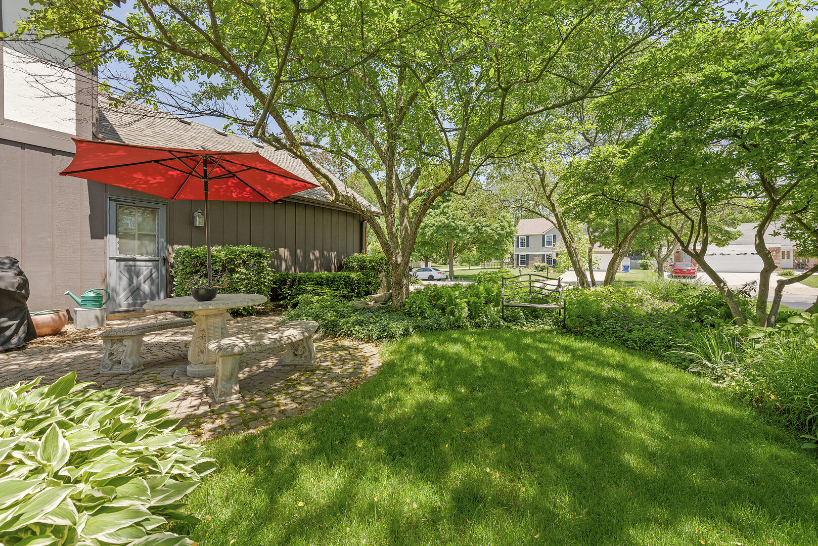 1378 Colonial Square, Wheaton, IL 60189