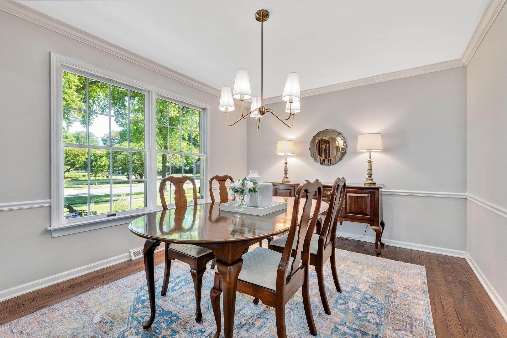 1378 Colonial Square, Wheaton, IL 60189