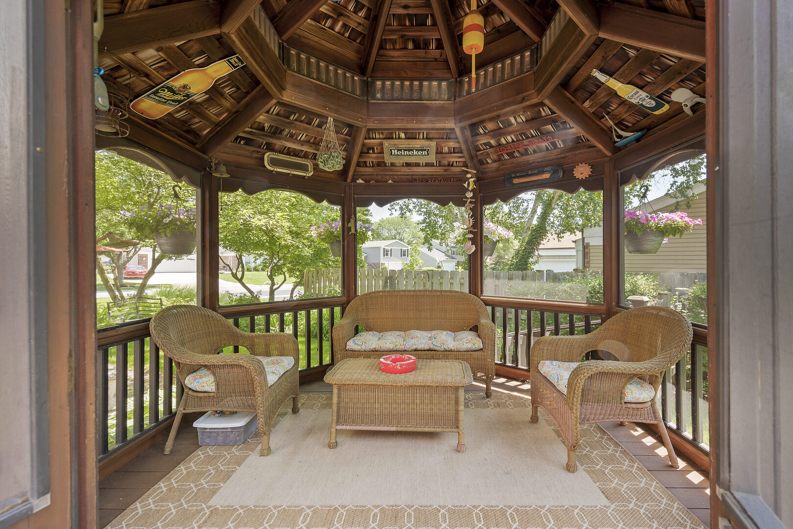 1378 Colonial Square, Wheaton, IL 60189