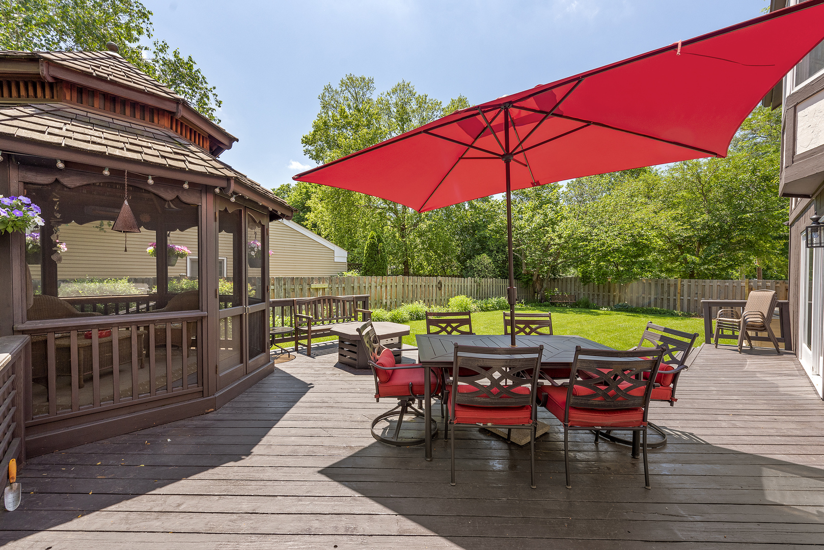 1378 Colonial Square, Wheaton, IL 60189