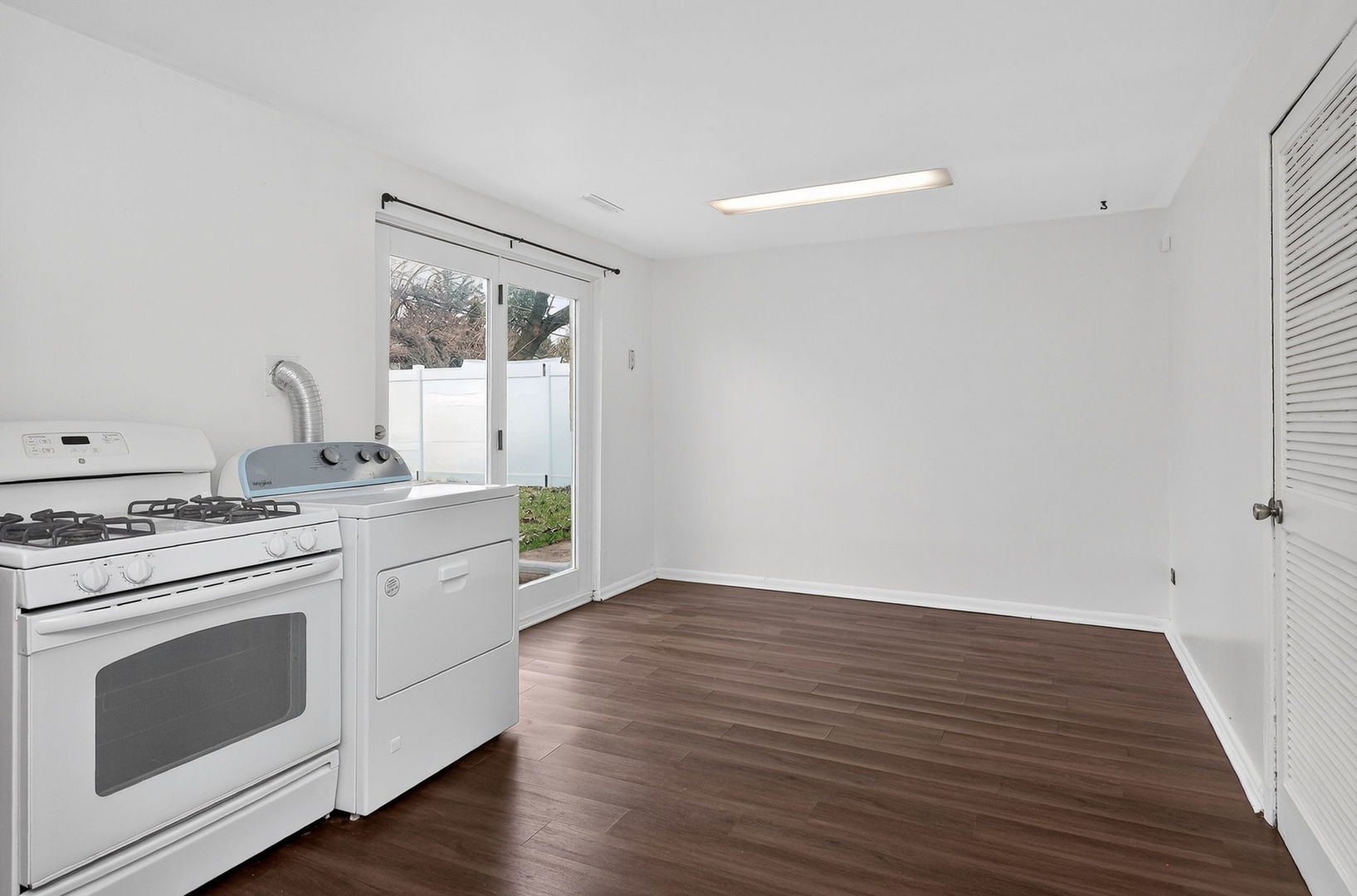 1319 Highland Avenue, Lockport, IL 60441