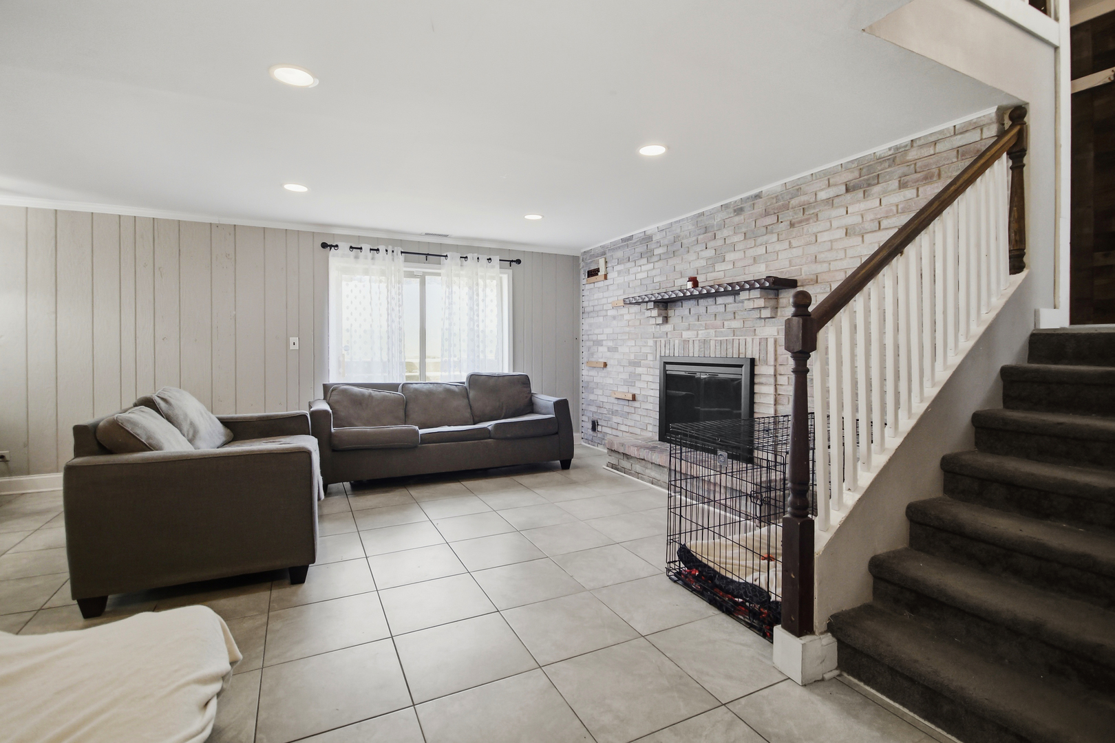 230 Millford Lane, Bloomingdale, IL 60108