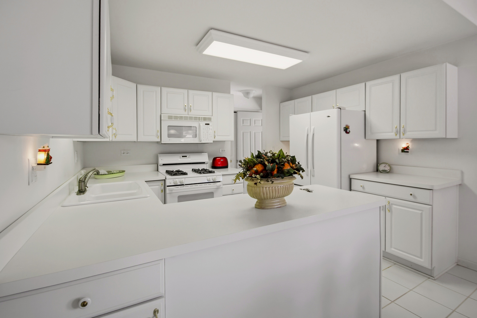 205 Faith Court, Bloomingdale, IL 60108