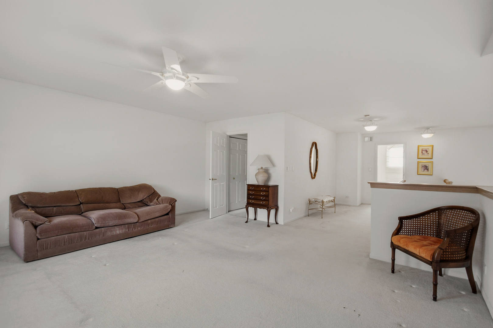 205 Faith Court, Bloomingdale, IL 60108