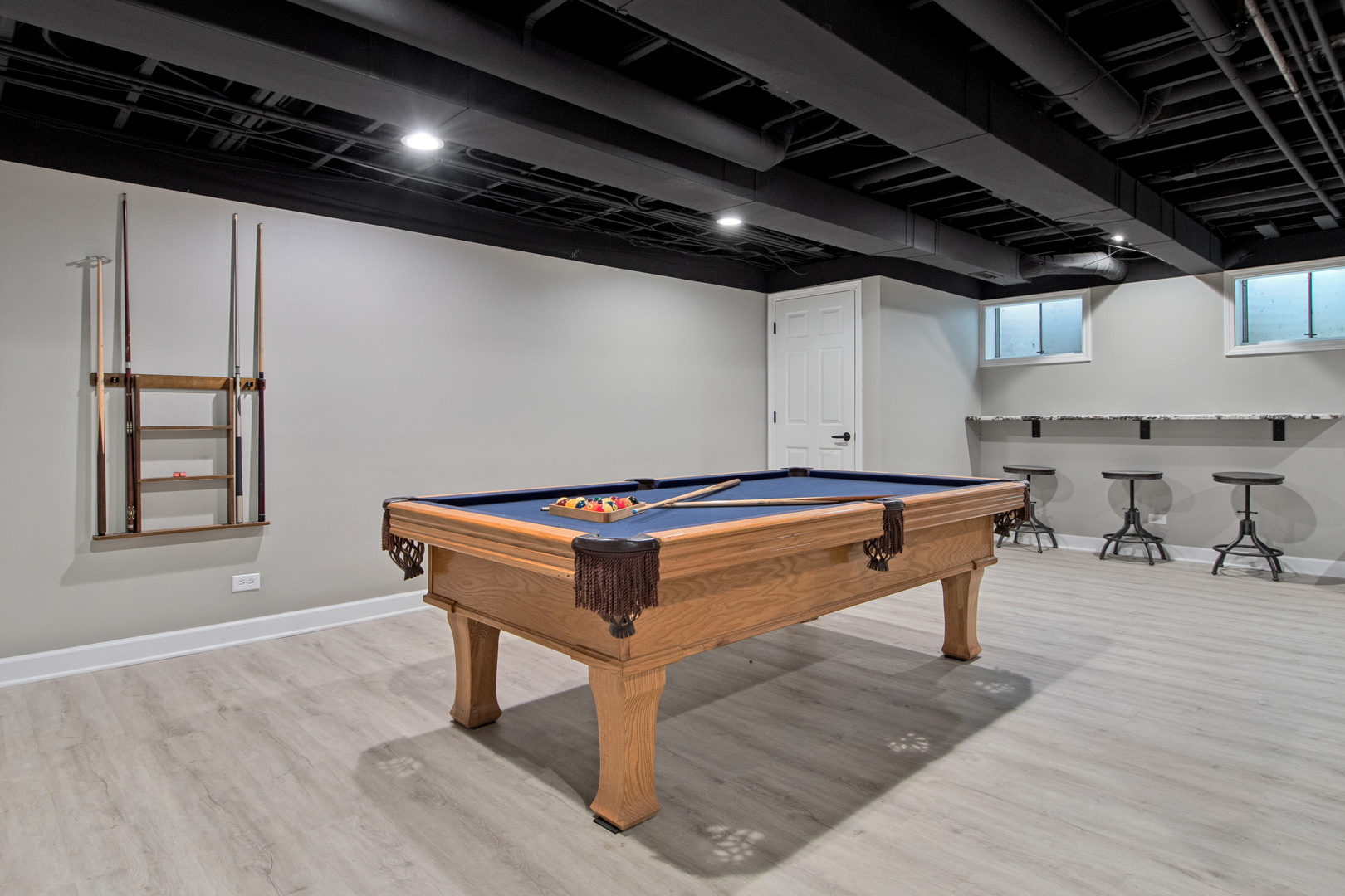 2321 Courtland Court, Aurora, IL 60502